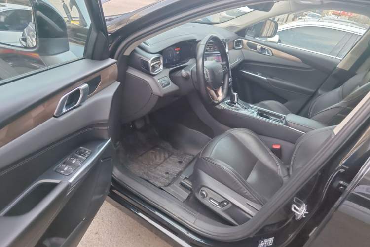 Used Lynk & Co 01 2017 2.0T Two-Wheel Drive Pro Edition
