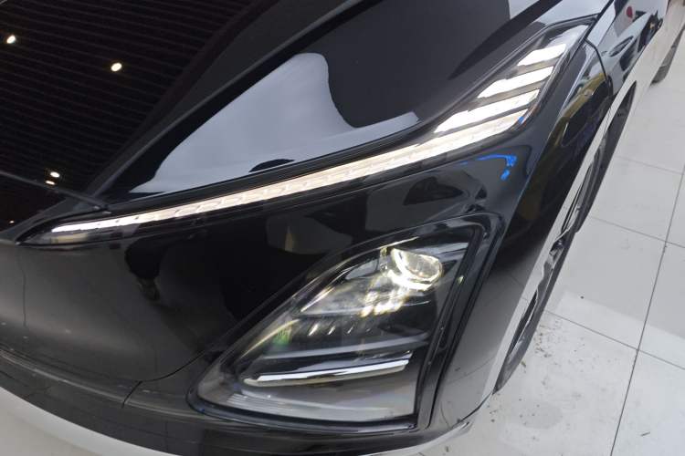 Used Wuling Xingguang 2024 Co-Creation Edition 510 Advanced Model