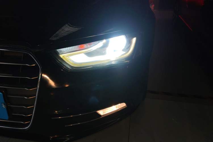 Used Audi A4L 2015 35 TFSI Automatic Comfort Model