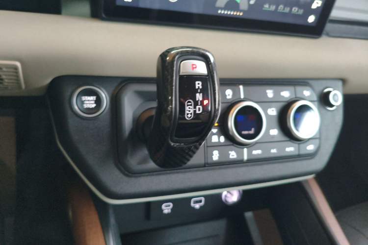 Used Land Rover Defender 2021 90 P400 X-DYNAMIC S
