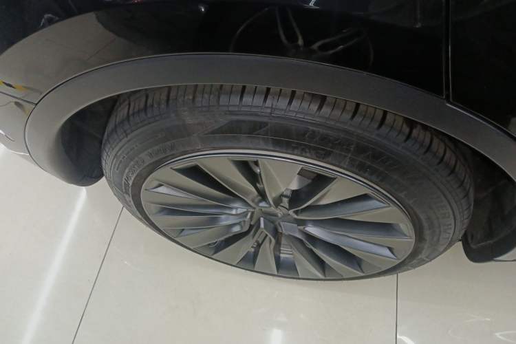 Used Tesla Model Y 2022 Rear-Wheel-Drive Version
