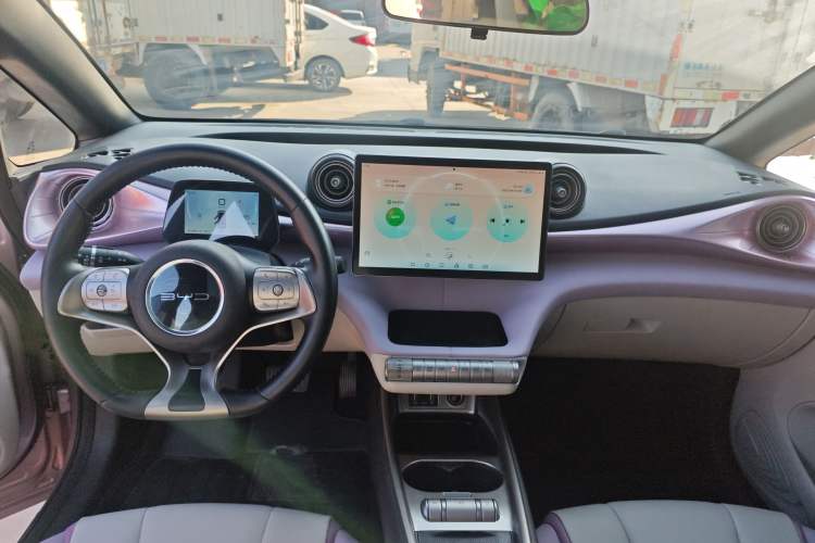 Used BYD Dolphin 2021 405 km Fashion Edition
