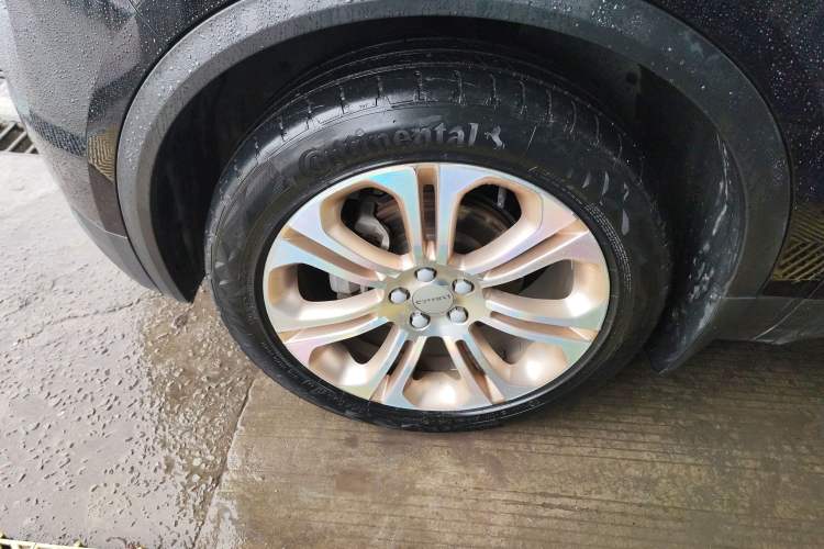 Used Lynk & Co 01 2017 2.0T Two-Wheel Drive Pro Edition
