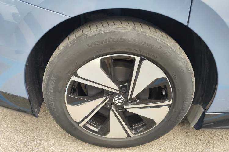 Used Volkswagen ID.7 VIZZION 2024 AIR model