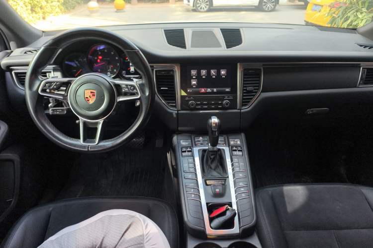 Used Porsche Macan 2017 Macan 2.0T