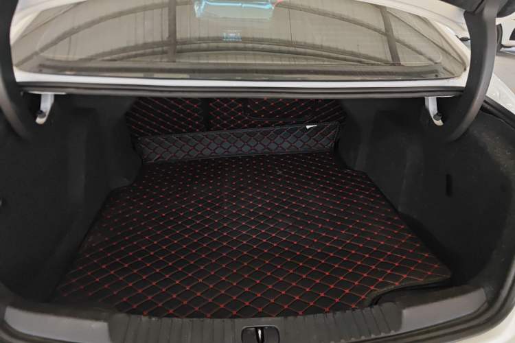 Used Buick Verano 2019 Sedan 20T Dual-Clutch Luxury Model