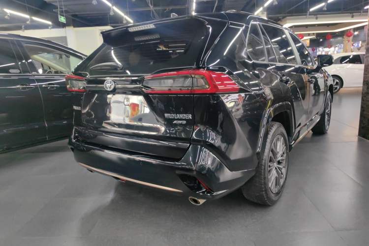 Used Toyota Wildlander 2024 2.0L CVT 4x4 Luxury PLUS Edition