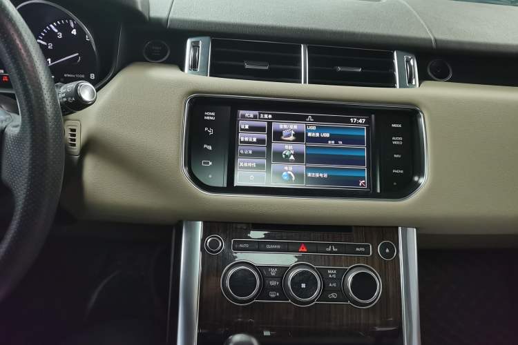 Used Land Rover Range Rover Sport 2014 3.0T V6 Gasoline Version U.S. Specification
