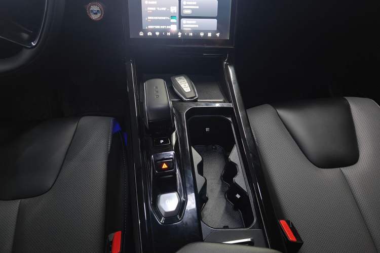 Used Geely Auto Emgrand X7 Sport 2023 Boyue COOL 1.5TD Smart Model
