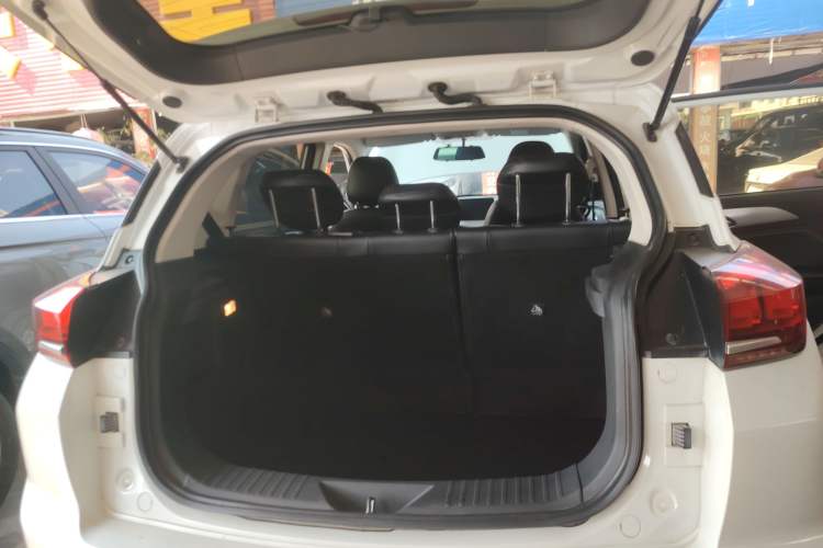 Used BAIC Beijing X3 2019 1.5T Manual Glory Edition
