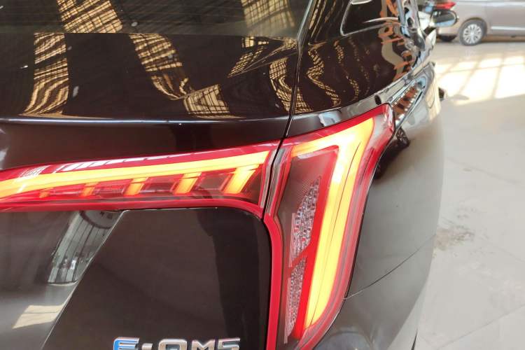 Used Hongqi E-QM5 2023 Base Travel Edition
