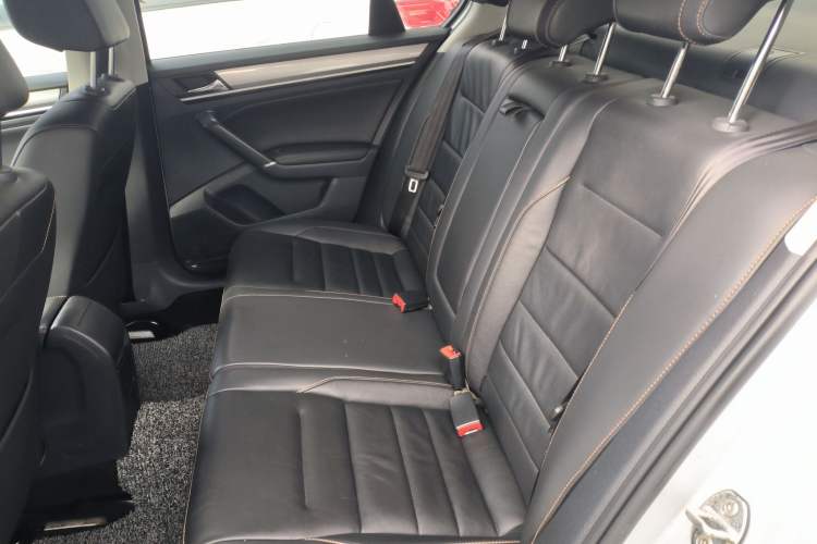 Used Volkswagen Bora 2016 1.6L Automatic Comfort Model
