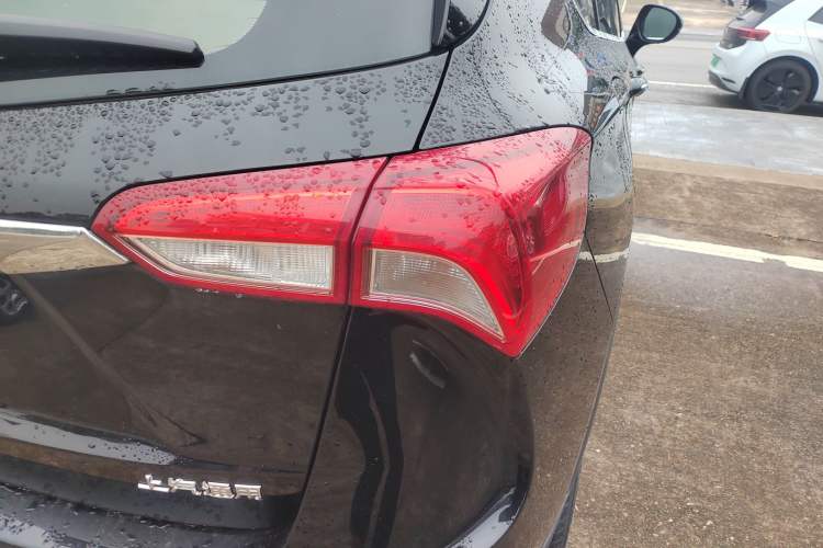 Used Buick Envision 2019 20T Two-Wheel Drive Leading Version China V Standard
