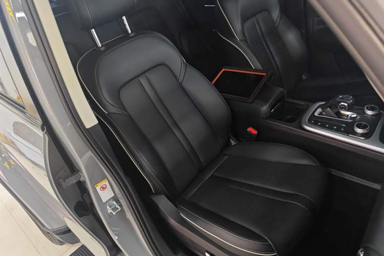 Used Tank 300 2021 City Edition 2.0T—Truly Stylish