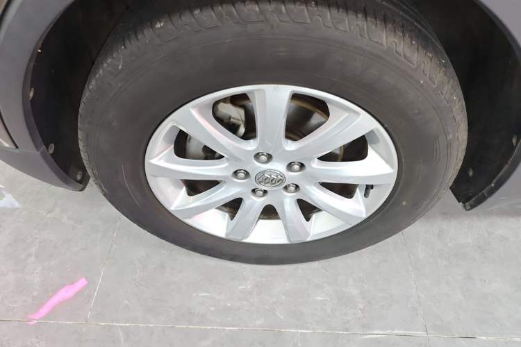 Used Buick Envision 2018 20T Two-Wheel-Drive Elite Model
