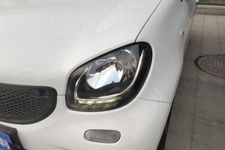 Used  forfour 2018 1.0L 52kW Passion Edition
