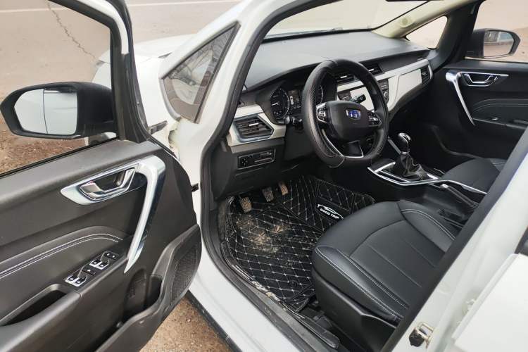 Used Geely Auto Vision X3 2020 1.5L Manual Elite Edition