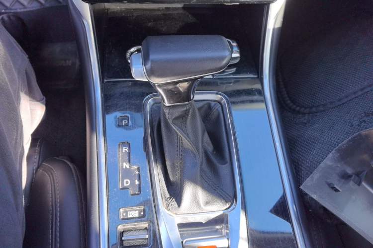 Used Changan CS75 2021 Honor Million Edition 280T DCT Luxury Model
