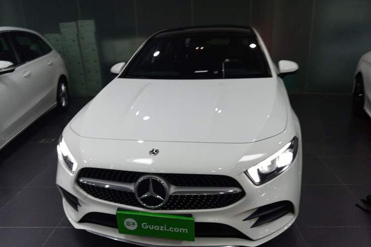 Used Mercedes-Benz A-Class 2020 Restyled A 200 L Sport Sedan Fashion Version
