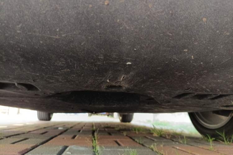 Used Toyota Avalon 2019 Dual-Engine 2.5L XLE Prestige Version China VI Standard
