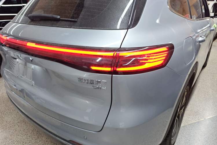 Used  Galaxy Xingjian 7 EM-i 2025 120km Flagship Edition