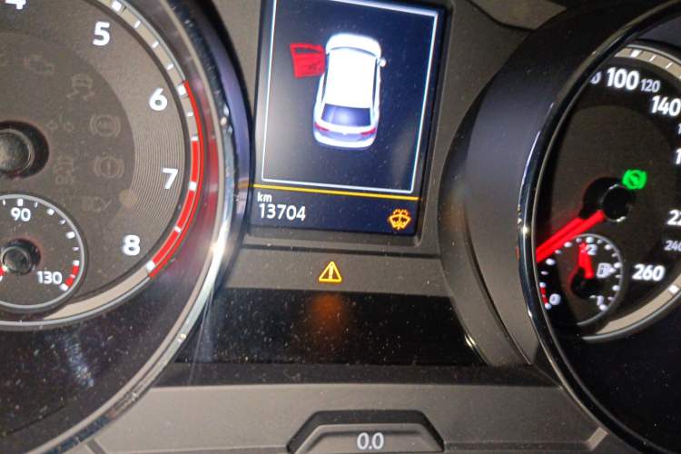 Used Volkswagen Tiguan L 2018 330TSI Automatic Two-Wheel Drive Luxury Edition
