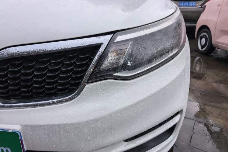 Used Kia K2 2015 Sedan 1.4L Automatic GLS
