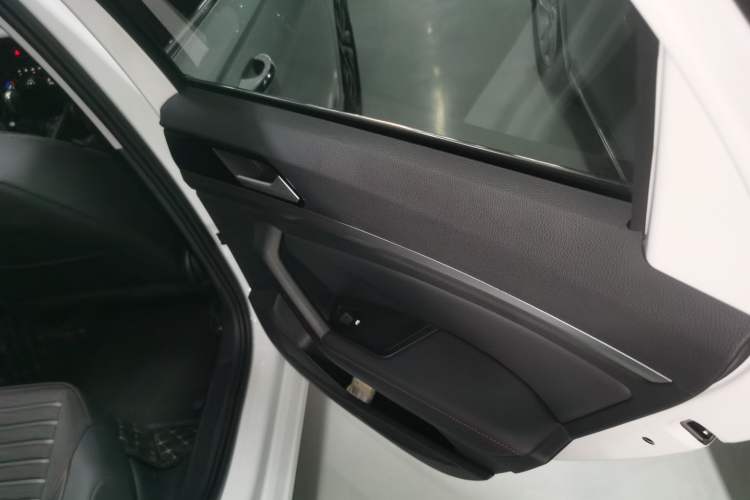 Used Volkswagen Lavida 2024 300TSI DSG Starry Sky Deluxe Edition
