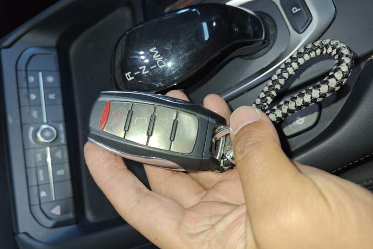 Used Haval F7 2019 2.0T Two-Wheel-Drive i-Van China VI Standard
