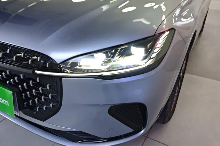 Used Lincoln Corsair 2024 1.5T Two-Wheel Drive Deluxe Hybrid Version
