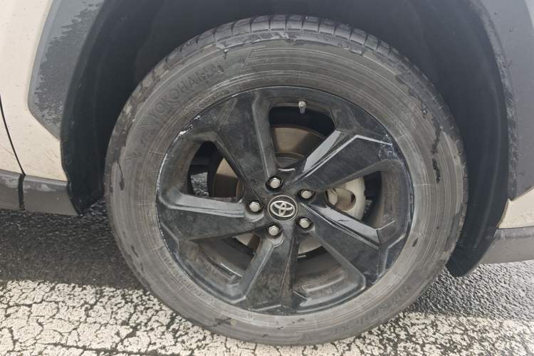 Used Toyota RAV4 2020 Dual-Engine 2.5L E-CVT Four-Wheel Drive Elite Edition
