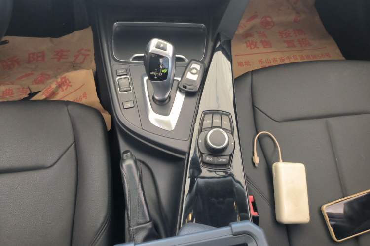 Used BMW 3 Series 2016 316Li Fashion Model
