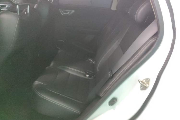 Used Geely Auto Vision X3 2017 1.5L Manual Luxury Model
