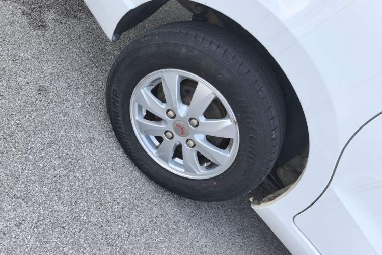 Used Wuling Hongguang 2015 1.5L S Basic Version China V Standard
