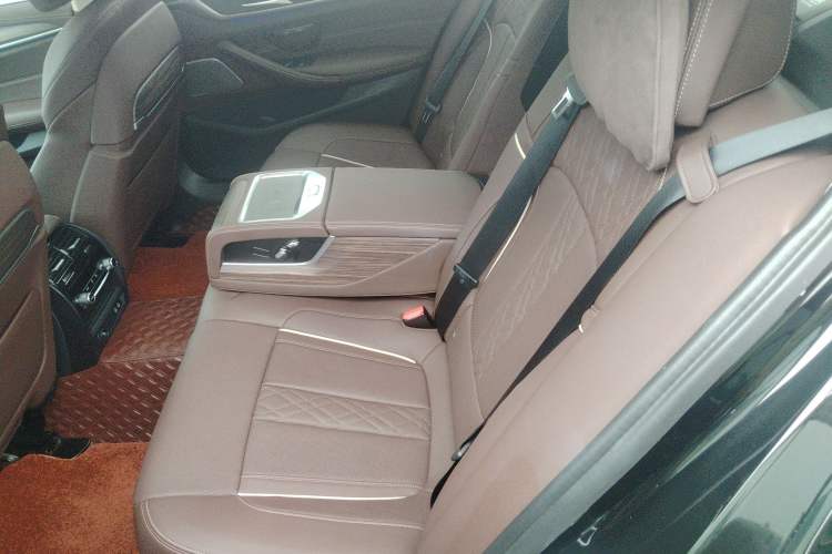 Used BMW 5 Series 2023 530Li Luxury Edition Premium Package