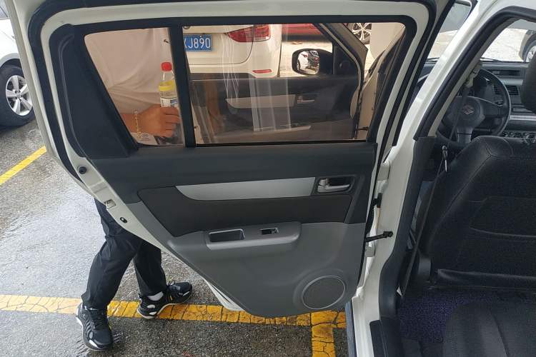 Used Suzuki Swift 2016 1.5L Manual Fashion Model
