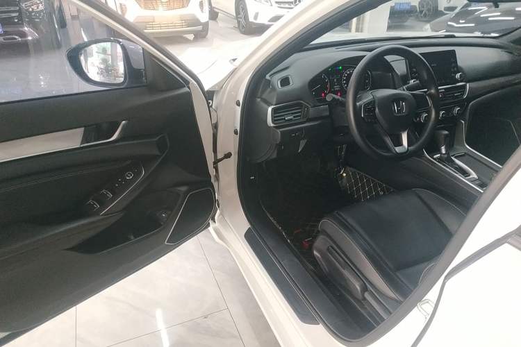 Used Honda Inspire 2022 260TURBO Elegant Edition