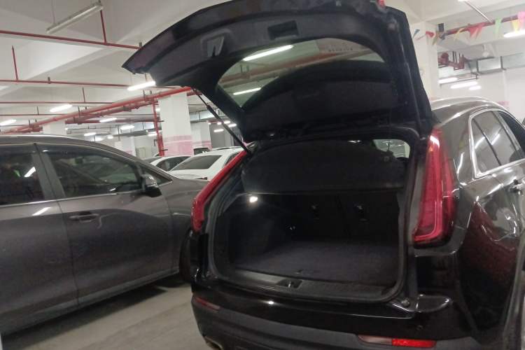 Used Cadillac XT4 2020 Revised Version 28T Two-Wheel Drive Tech Edition
