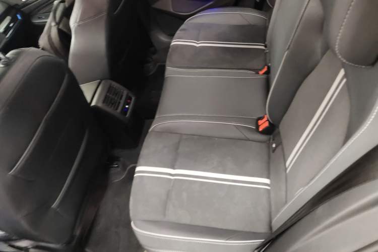 Used Volkswagen Golf 2021 280TSI DSG R-Line
