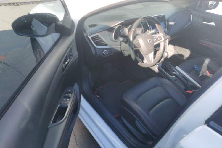 Used Chevrolet Monza 2022 Light Hybrid RS 330T Automatic Comfort Edition
