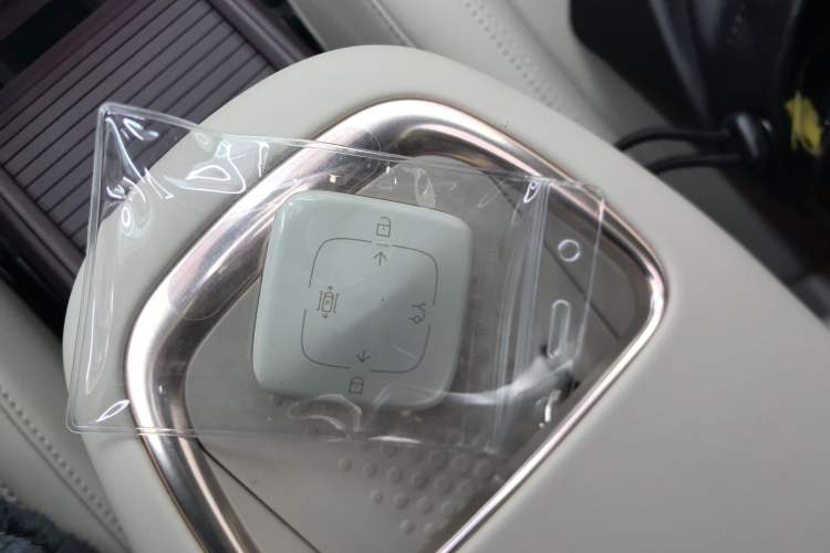 Used Zeekr X 2025 Four-Seater Rear-Drive Cube Version
