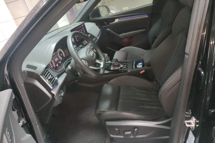 Used Audi Q5L 2023 40T Luxury Dynamic Model