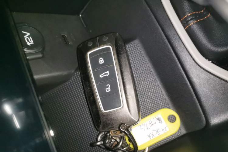 Used Dongfeng Aeolus Yixuan 2023 Mach Edition 1.5L Automatic Chasing Shadow Version