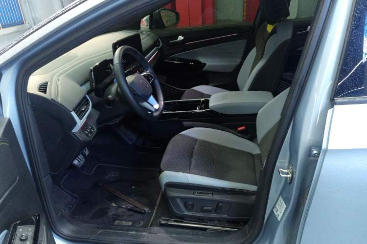 Used Volkswagen ID.4 X 2021 Pro Smart Long-Range Edition