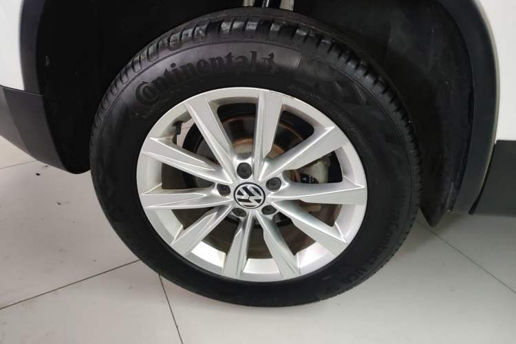 Used Volkswagen Tiguan 2017 300TSI Automatic Two-Wheel Drive Silk Road Luxury Edition
