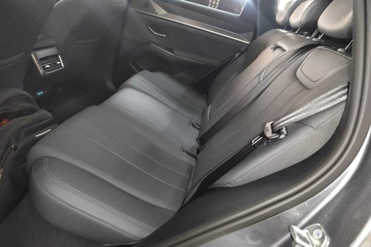 Used BYD Song Pro New Energy 2025 2nd Generation Intelligent Driving Version DM-i 75KM Leading Edition
