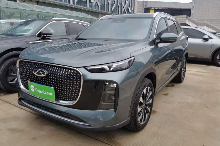 Used Chery Tiggo 8 PLUS 2025 290TGDI DCT Prestige 5-Seater
