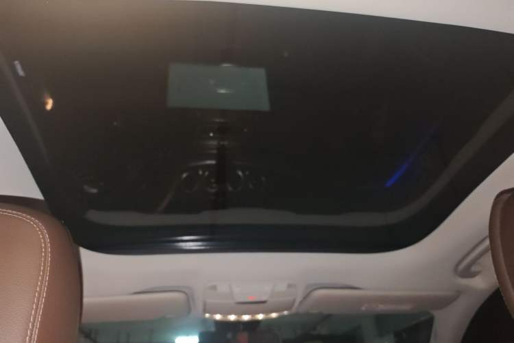 Used Mercedes-Benz E-Class 2023 Updated E 300 L Fashion Edition
