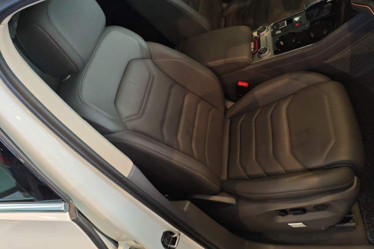 Used Volkswagen Touareg 2019 3.0 TSI RuiFeng Edition China V Standard
