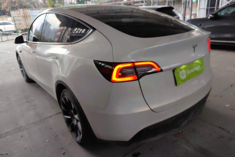 Used Tesla Model Y 2022 Rear-Wheel-Drive Version
